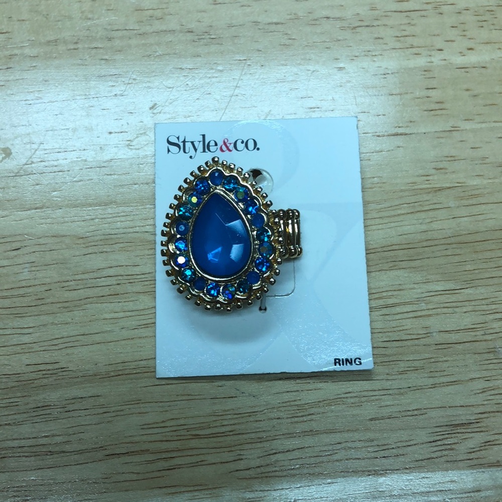 Blue Stone Stretchy Ring